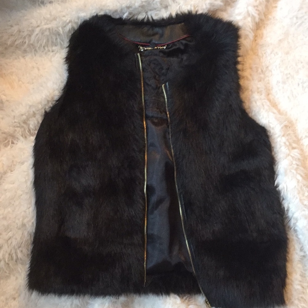 Black faux fur vest From Express Size M